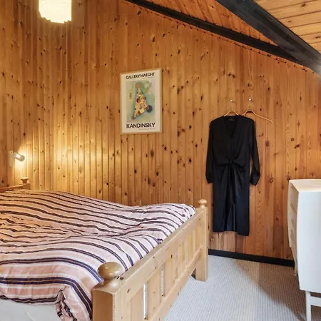 Beautiful In With Kitchen Feriehus *