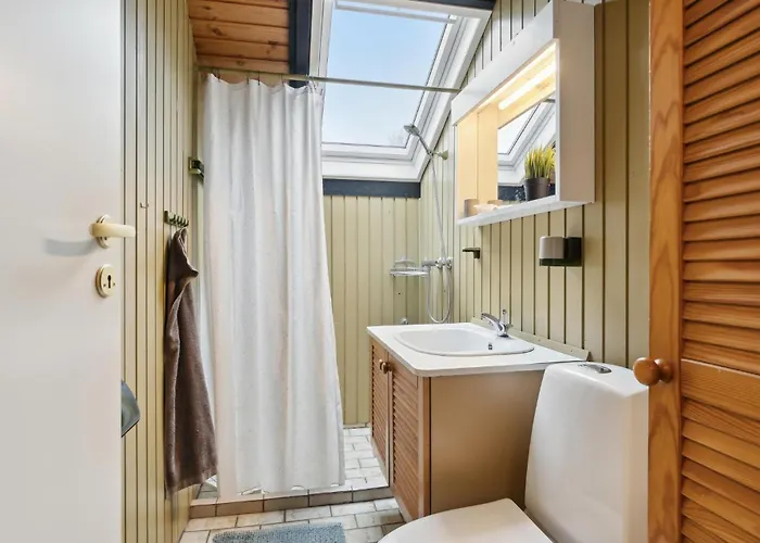 Beautiful In With Kitchen * Hadsund